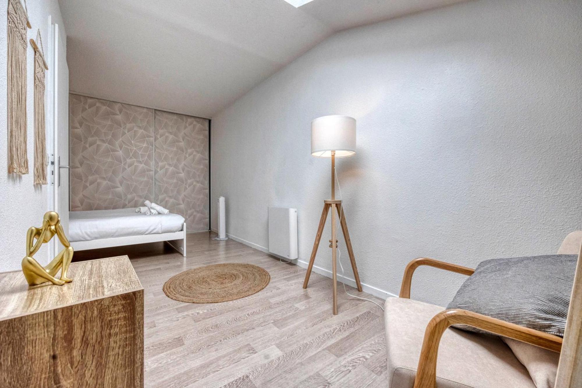 Апартаменти La Residentiel - Cea - Stmicro - Gare Fontaine  Екстер'єр фото